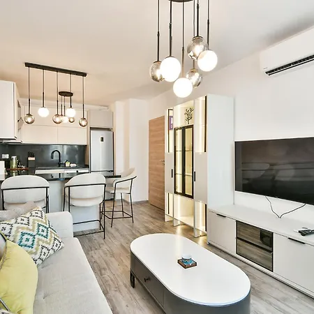 Super Luxury Flat For 2 In Deluxe Azur