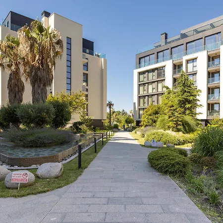 Super Luxury Flat For 2 In Deluxe Azur * Варна