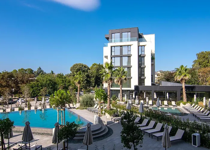 Super Luxury Flat For 2 In Deluxe Azur Appartement